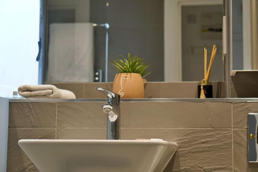 Notting Hill - Portobello Road Lux Home F7 Λονδίνο Εξωτερικό φωτογραφία