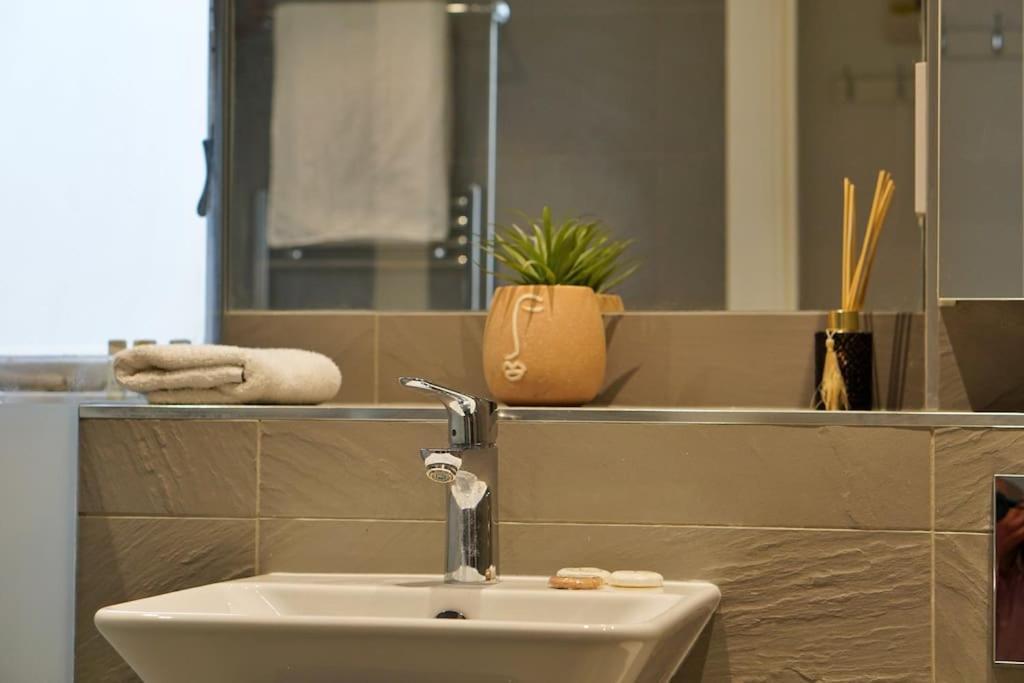 Notting Hill - Portobello Road Lux Home F7 Λονδίνο Εξωτερικό φωτογραφία